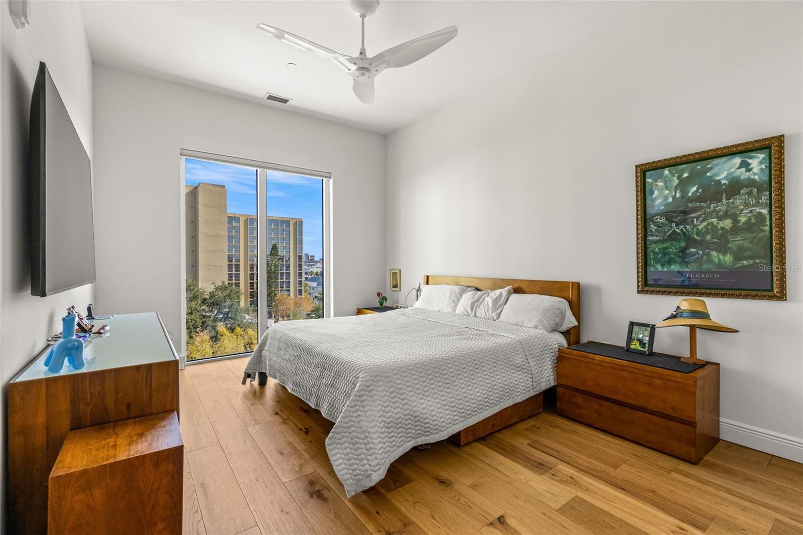 CASTILLE URBANA CONDO - Residential Lease