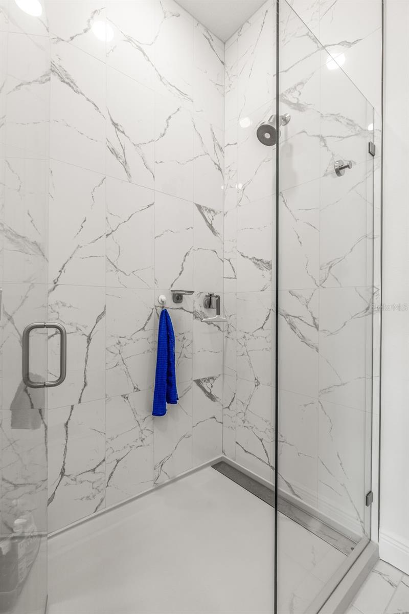 CASTILLE URBANA CONDO - Residential Lease