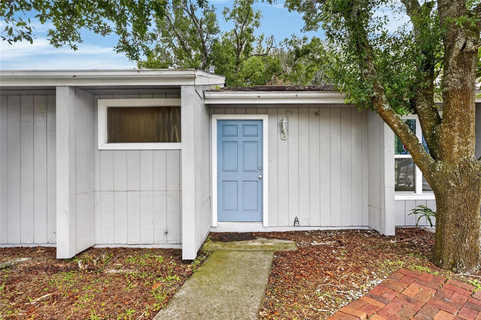 5001 WHITEWAY DRIVE