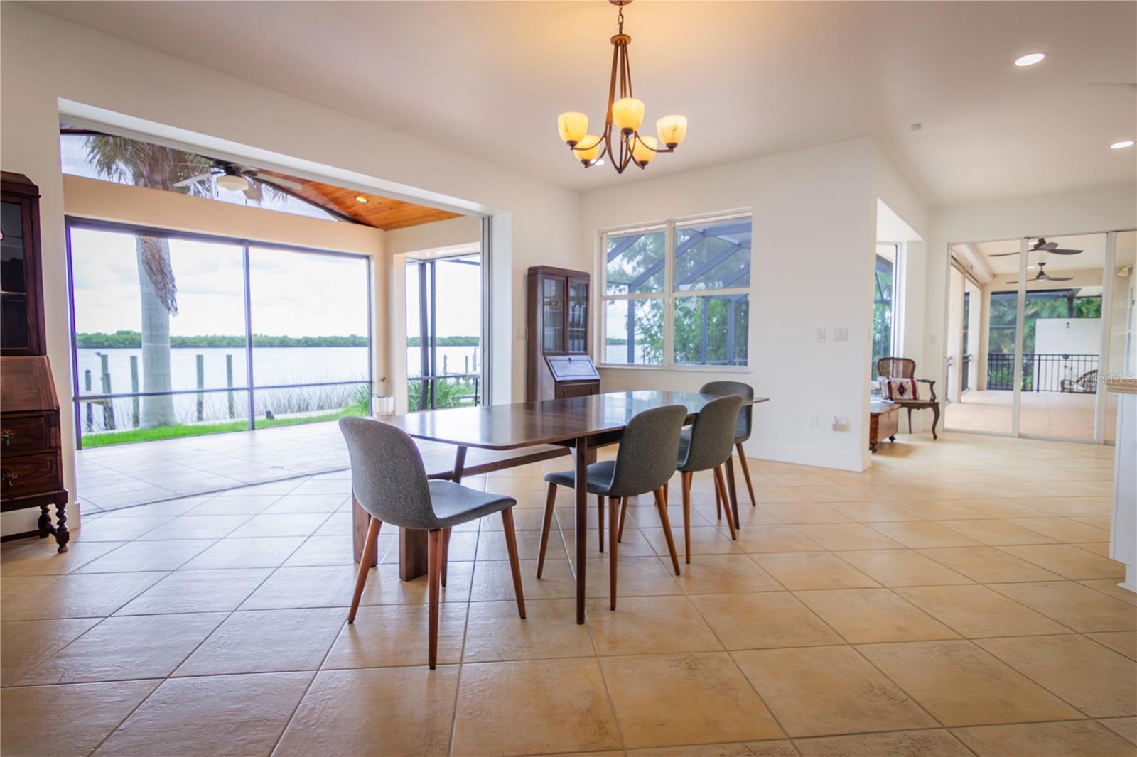 HRBR HEIGHTS - Residential