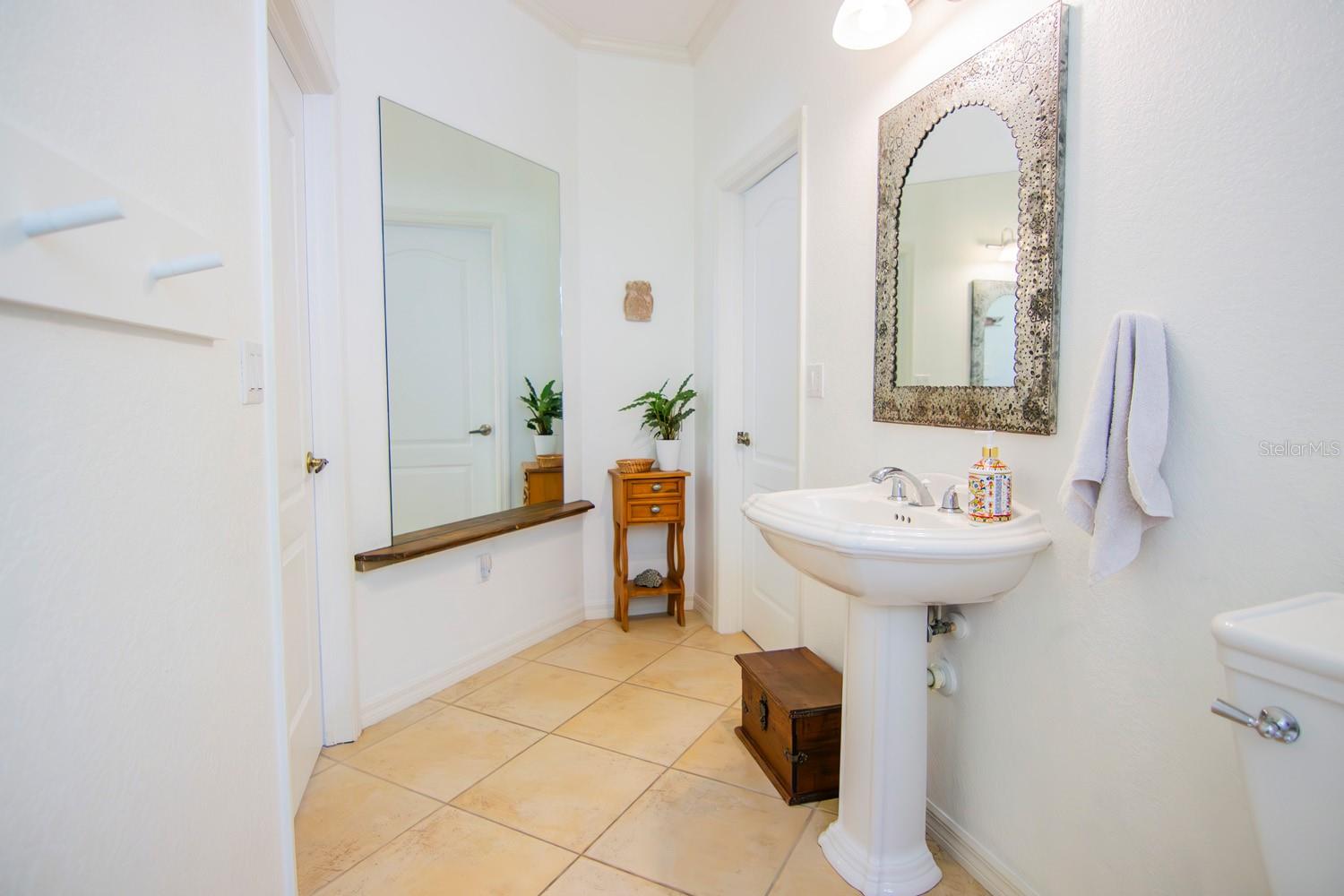 HRBR HEIGHTS - Residential