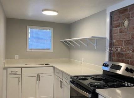 740 N SANS SOUCI AVENUE