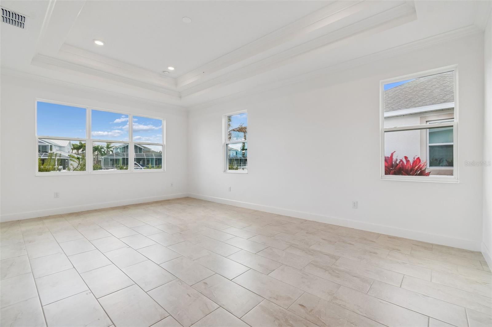 MARISOL POINTE AT MIRABAY - Residential