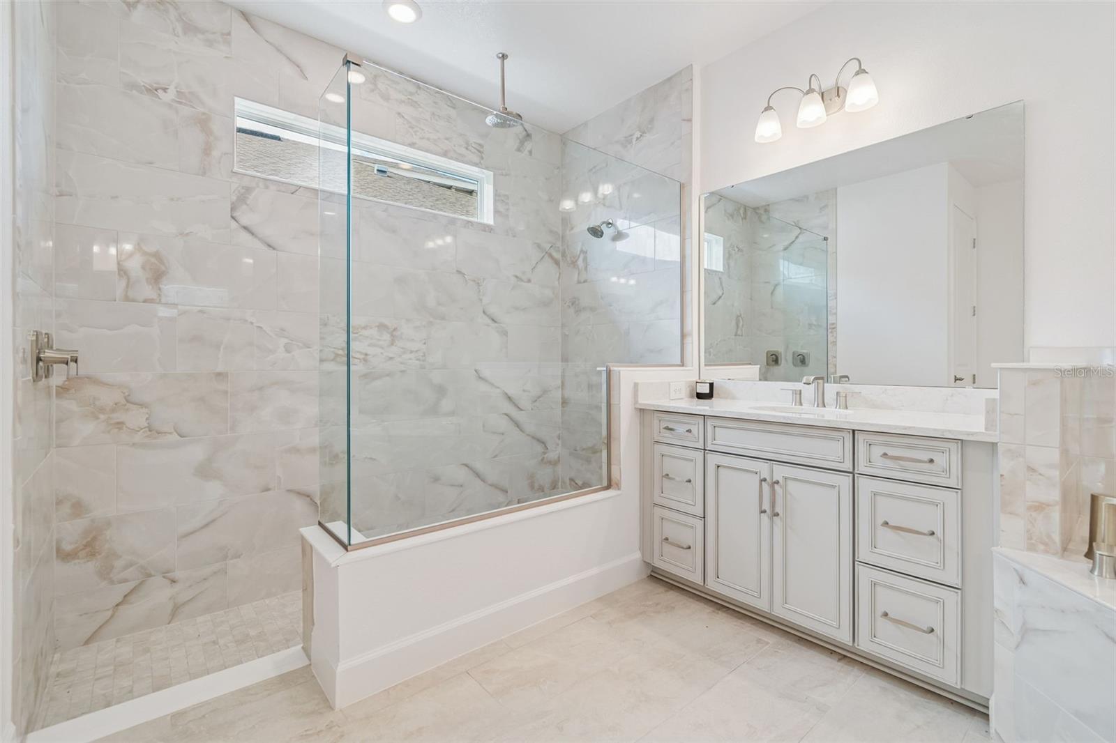 MARISOL POINTE AT MIRABAY - Residential