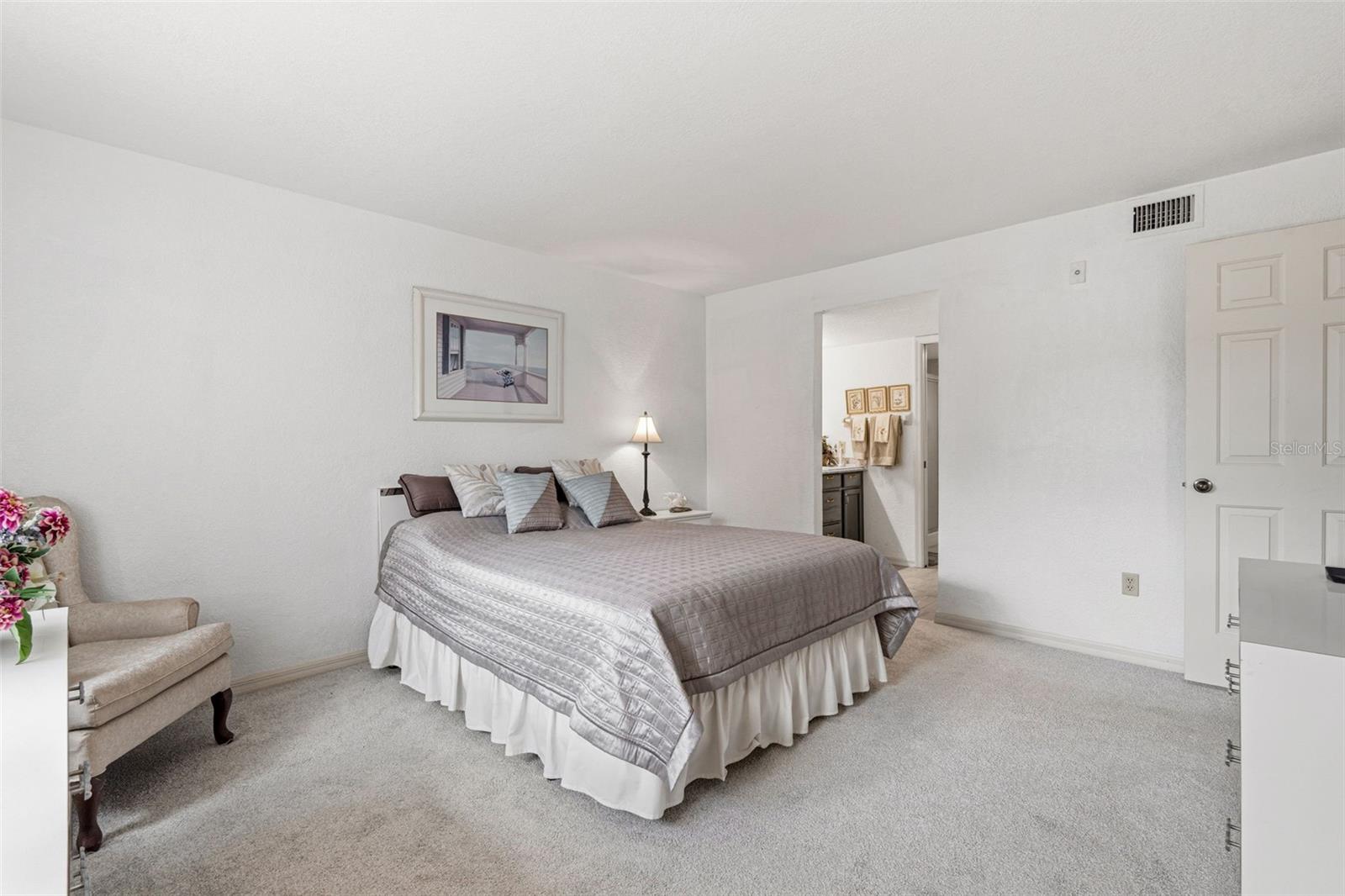 NEWPORT 01 PH 03 BLDG 04 - Residential