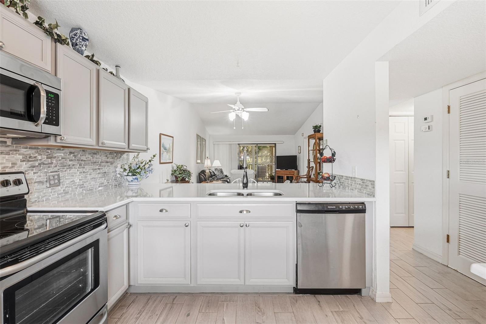 NEWPORT 01 PH 03 BLDG 04 - Residential