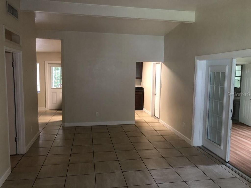 Photo of 527 NW 36th Terrace, Gainesville, FL 32607 (MLS # O6362491)