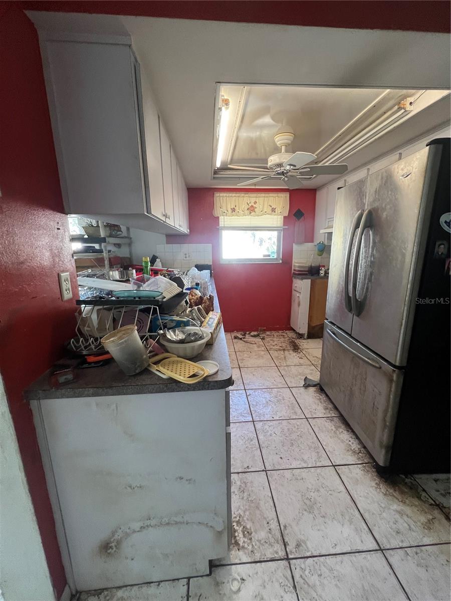 EMBASSY HILLS - Residential