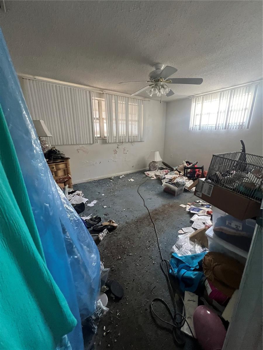 EMBASSY HILLS - Residential