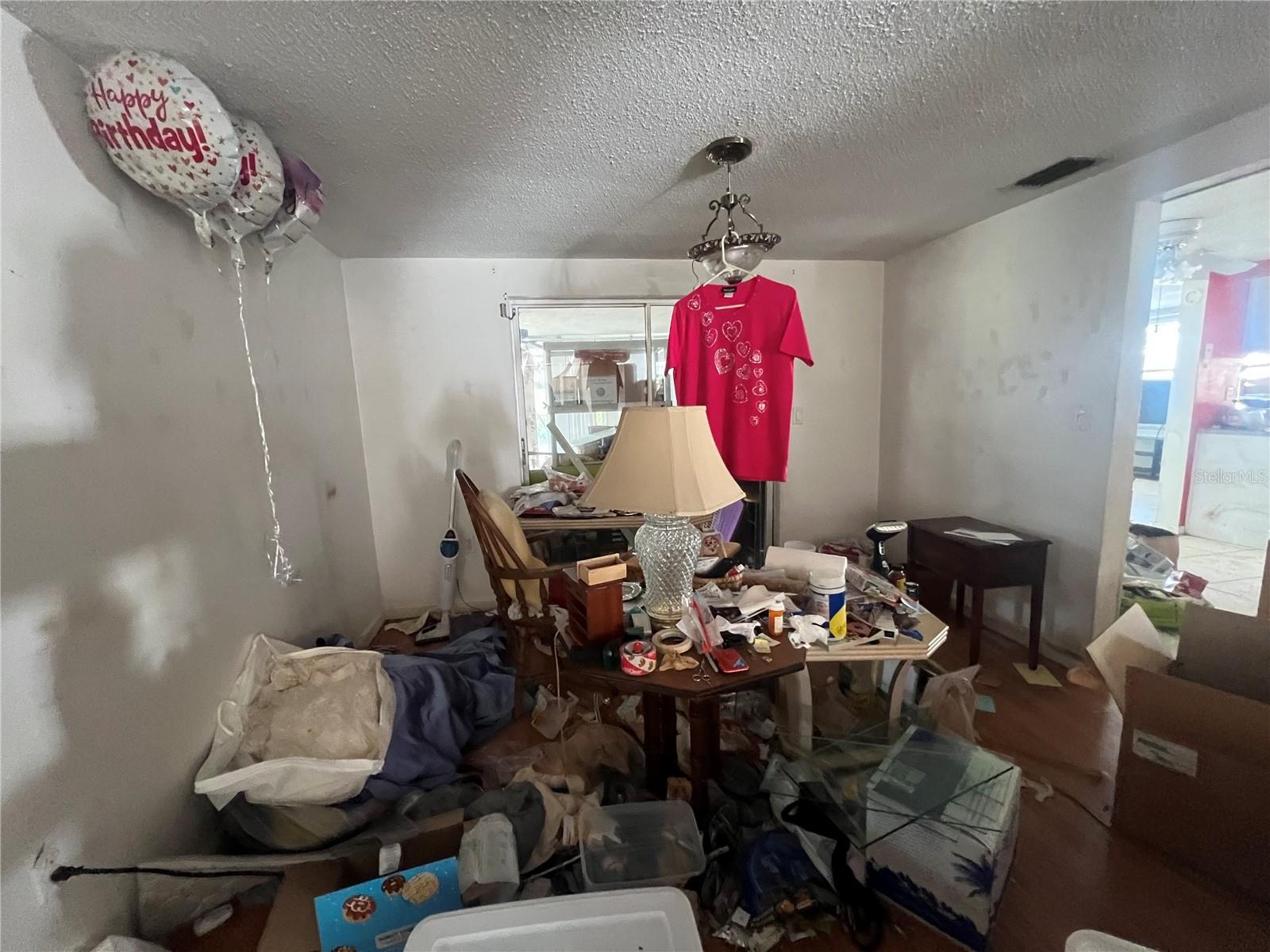 EMBASSY HILLS - Residential