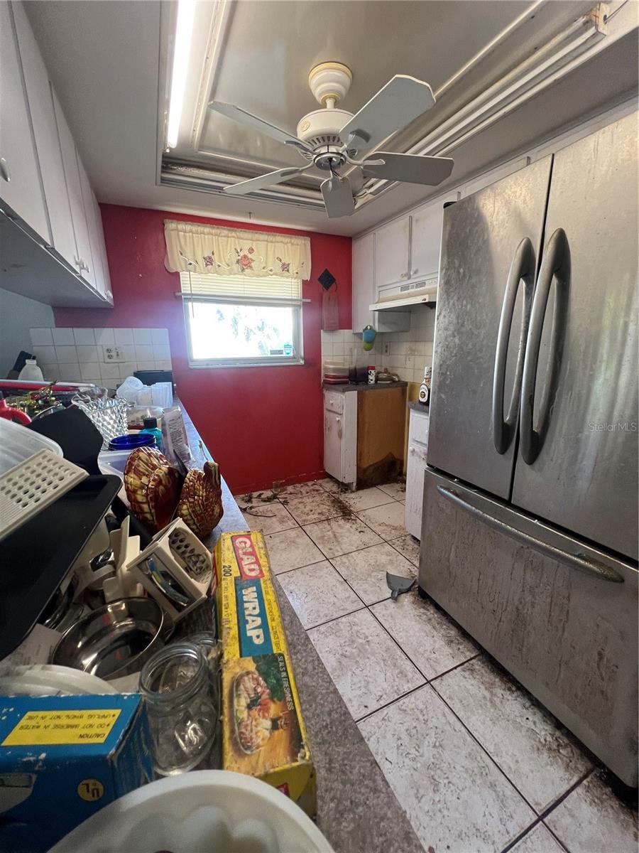 EMBASSY HILLS - Residential