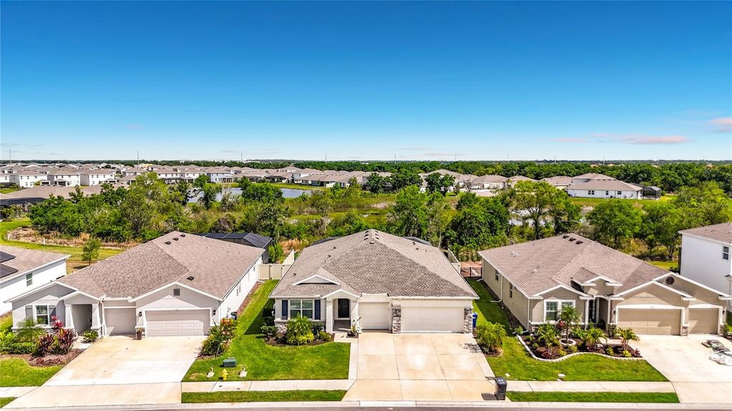 Photo of 17535 Cantarina Cove, Lakewood Ranch, FL 34211 (MLS # A4688200)