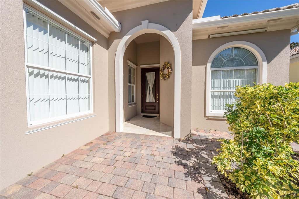 Photo of 11731 Eagle Ray Lane, Orlando, FL 32827 (MLS # O6428282)