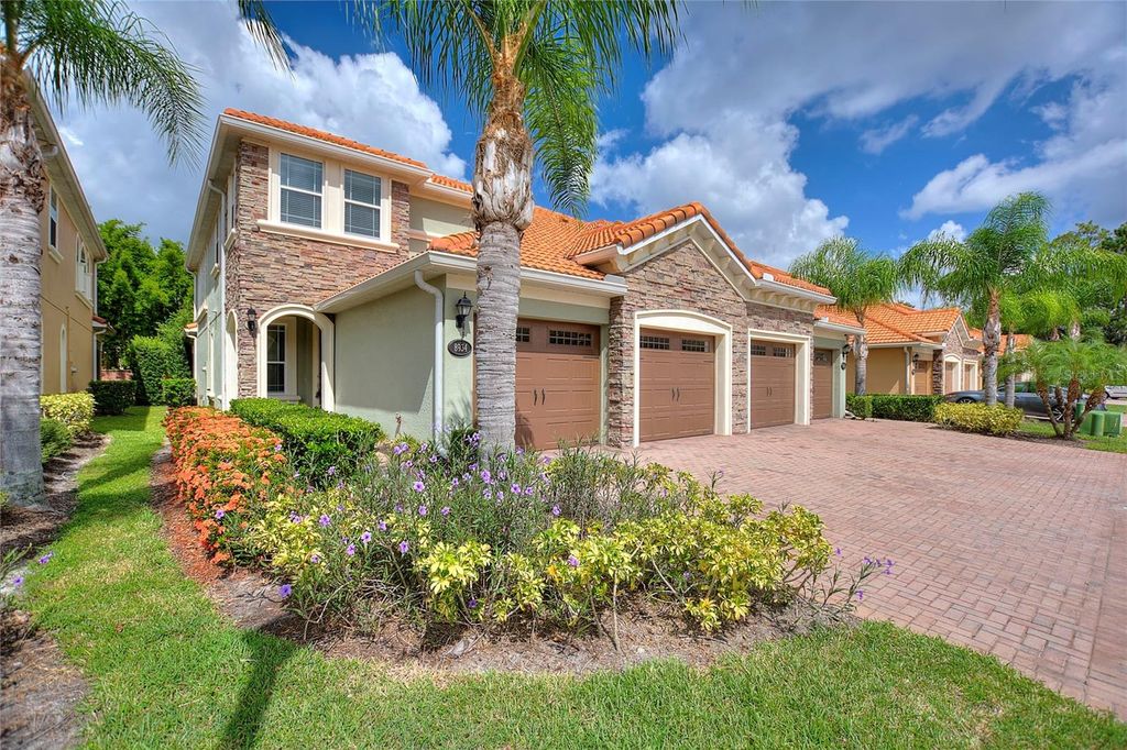 Photo of 8934 Della Scala Circle, Orlando, FL 32836 (MLS # O6376829)