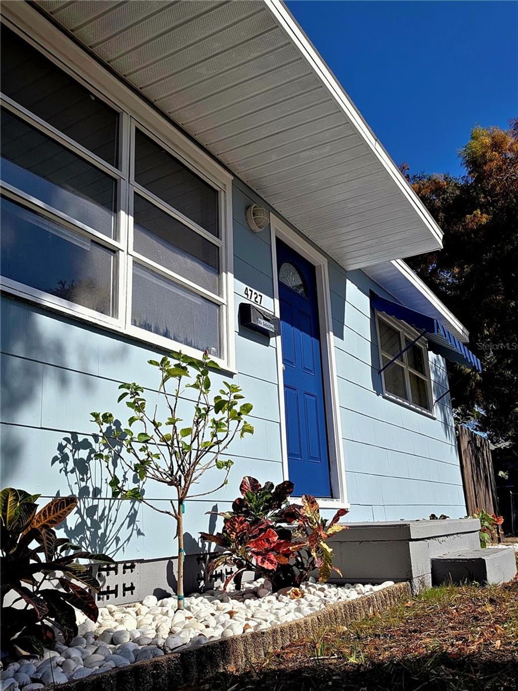 Photo of 4727 6th Avenue S, St Petersburg, FL 33711 (MLS # TB8463162)