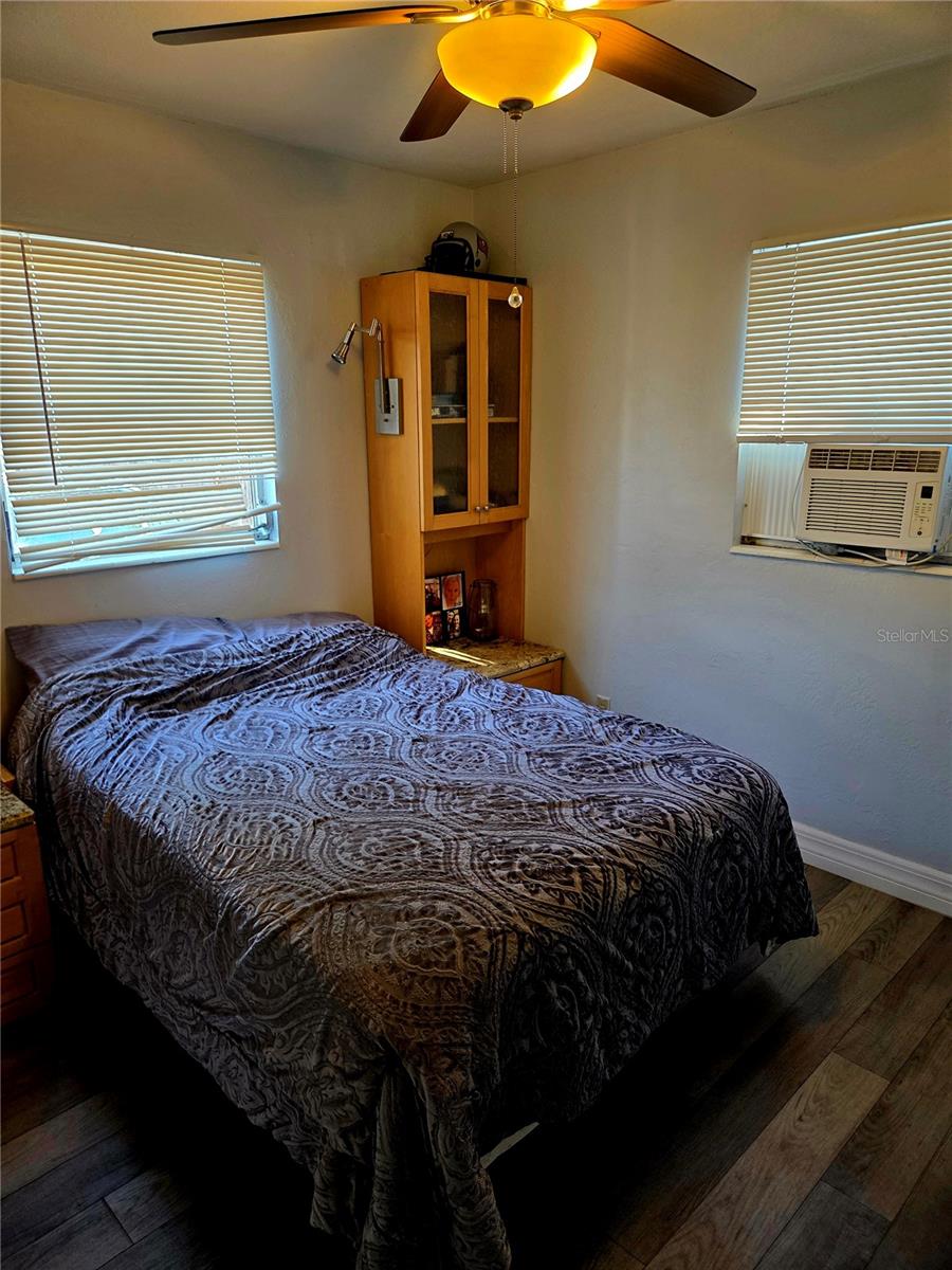 VICTORY HEIGHTS - Residential