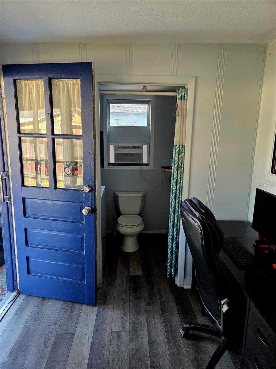 VICTORY HEIGHTS - Residential