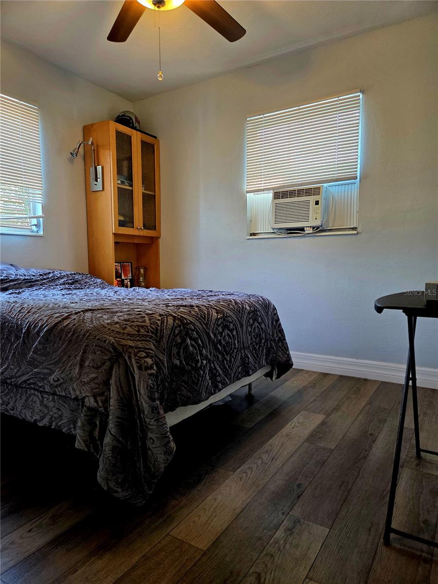 VICTORY HEIGHTS - Residential