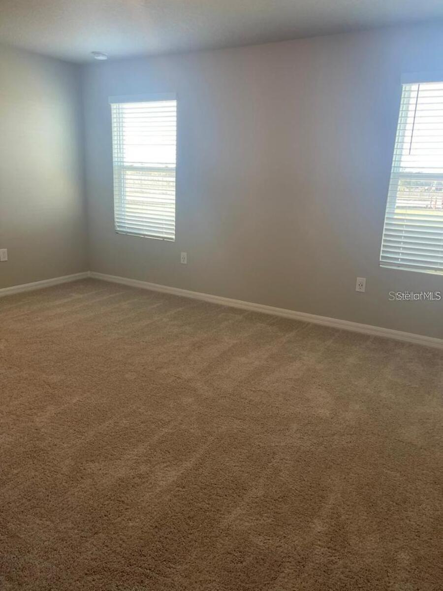 GREENS/FRST LAKE PH 1 - Residential Lease