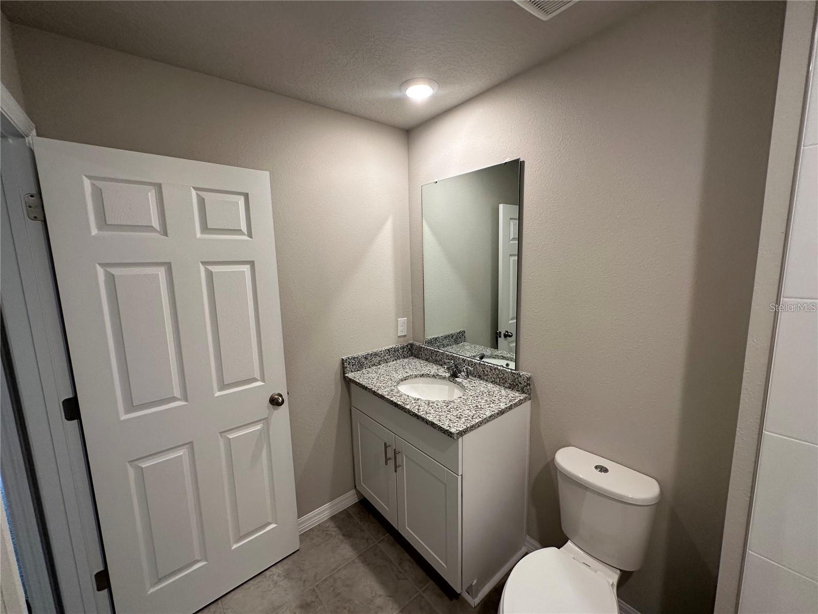 GREENS/FRST LAKE PH 1 - Residential Lease