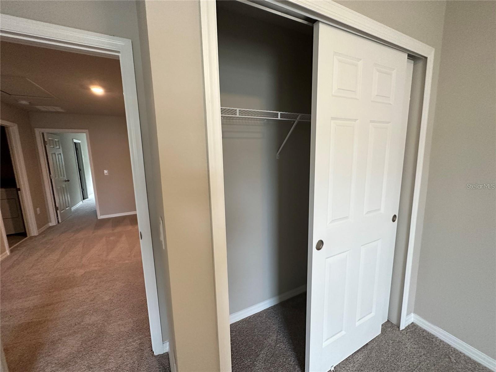 GREENS/FRST LAKE PH 1 - Residential Lease