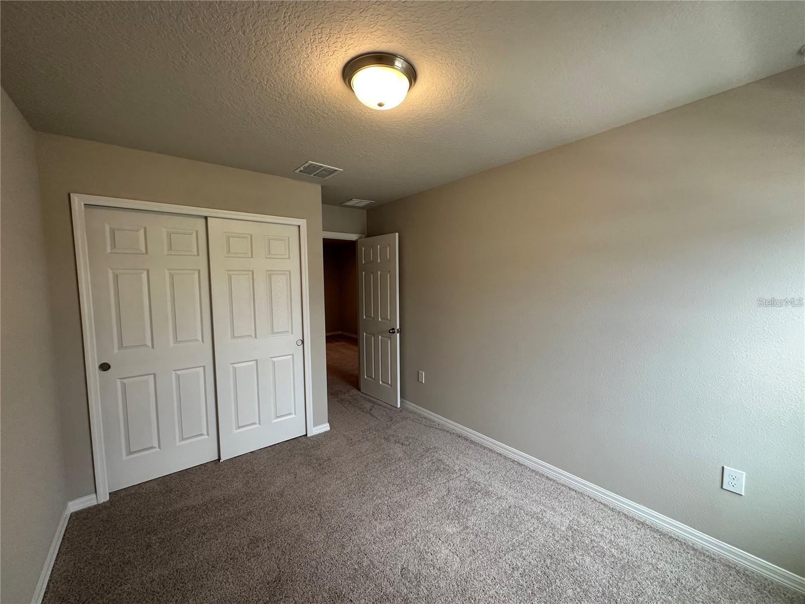 GREENS/FRST LAKE PH 1 - Residential Lease