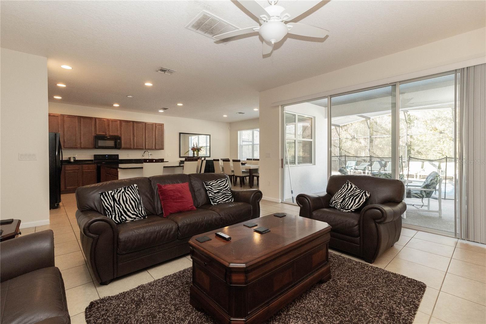 BELLAVIDA PH 2B - Residential