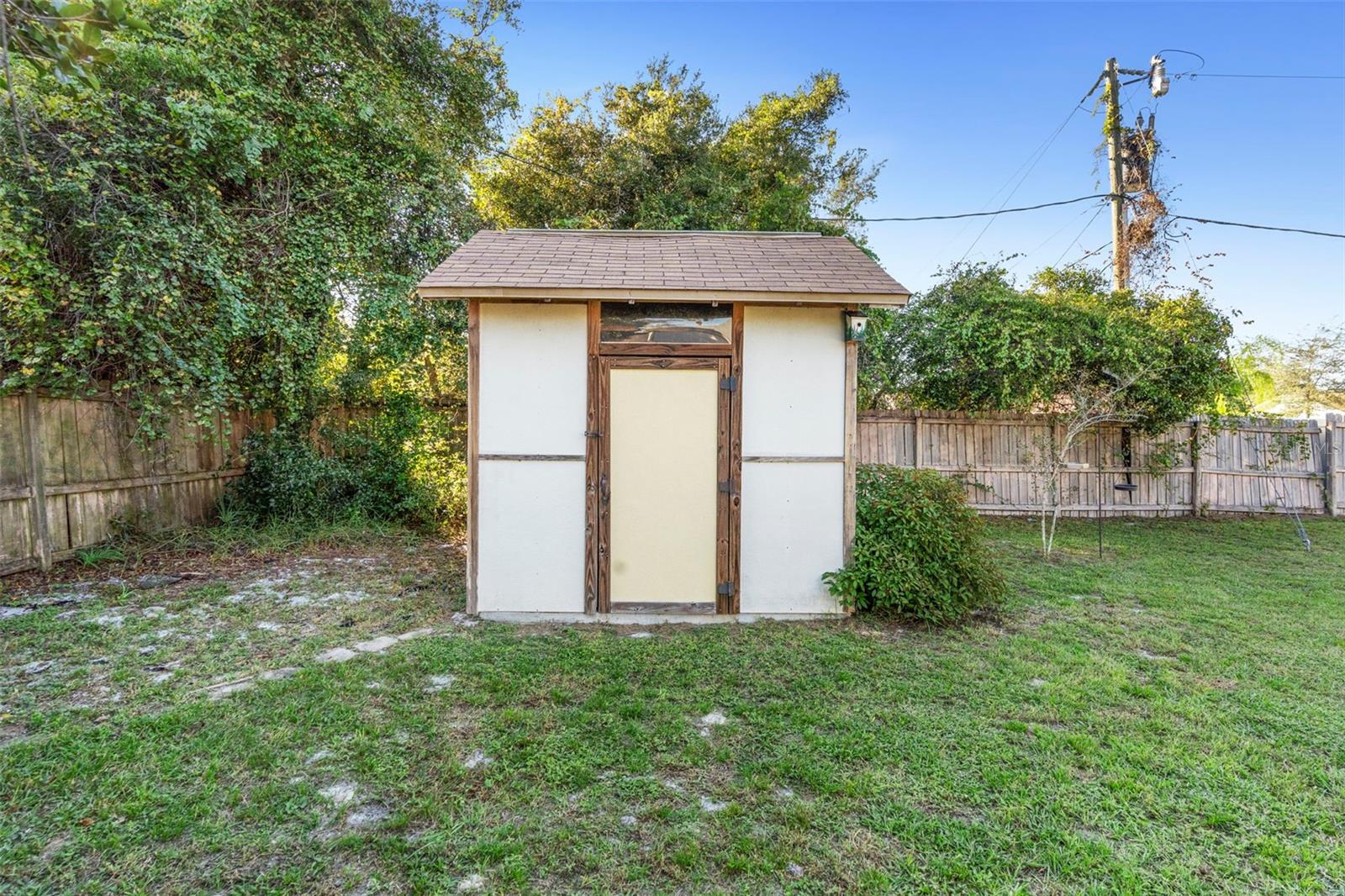 DELTONA LAKES UNIT 21 - Residential