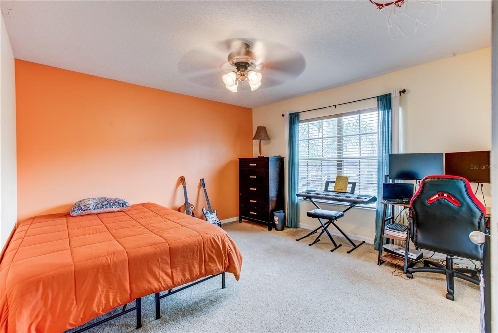 AVALON LAKES PH 02 VLGS E & H - Residential