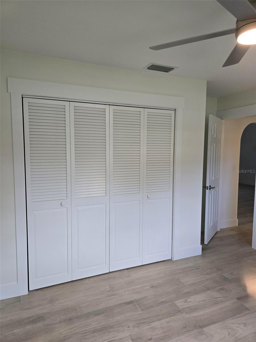 VENICE ACRES - Residential