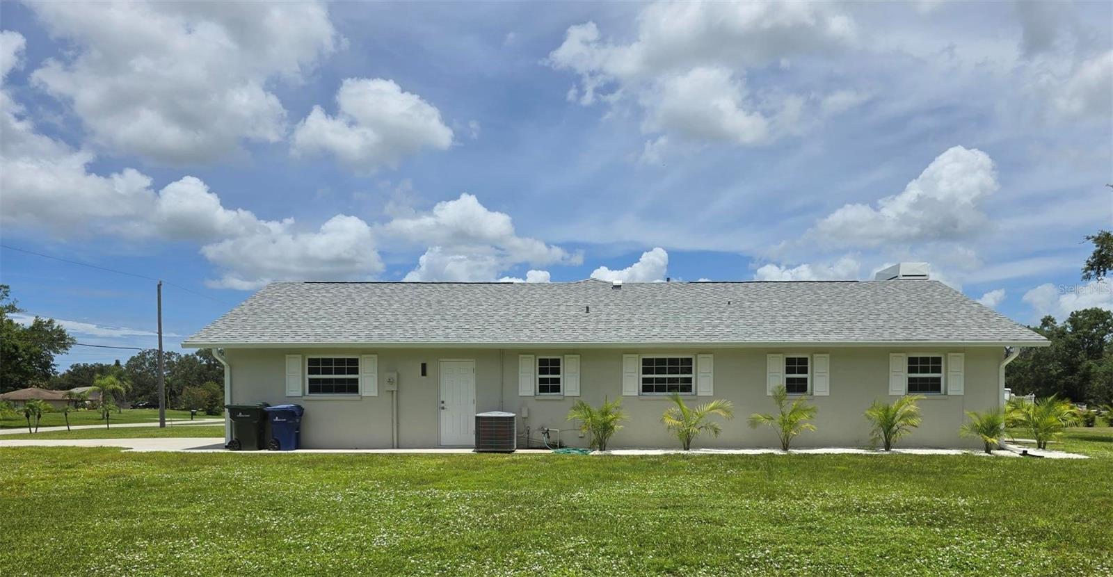 VENICE ACRES - Residential