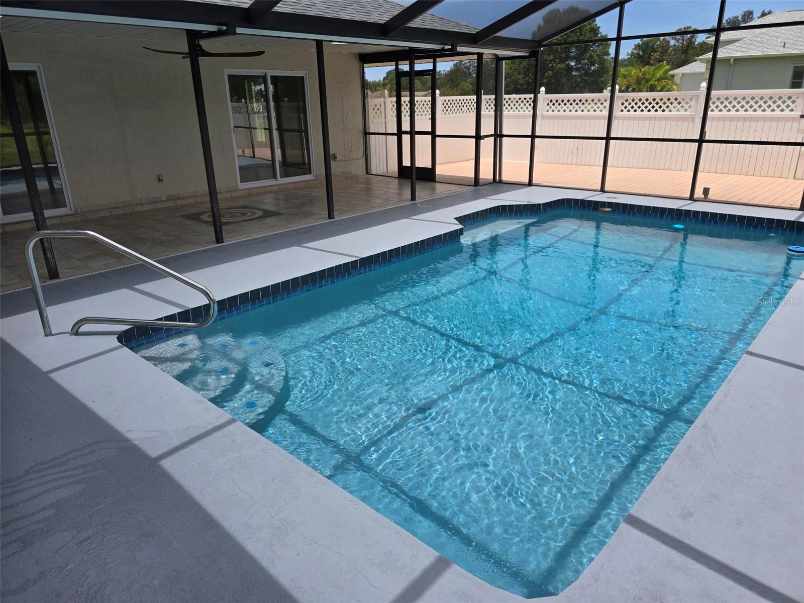 VENICE ACRES - Residential