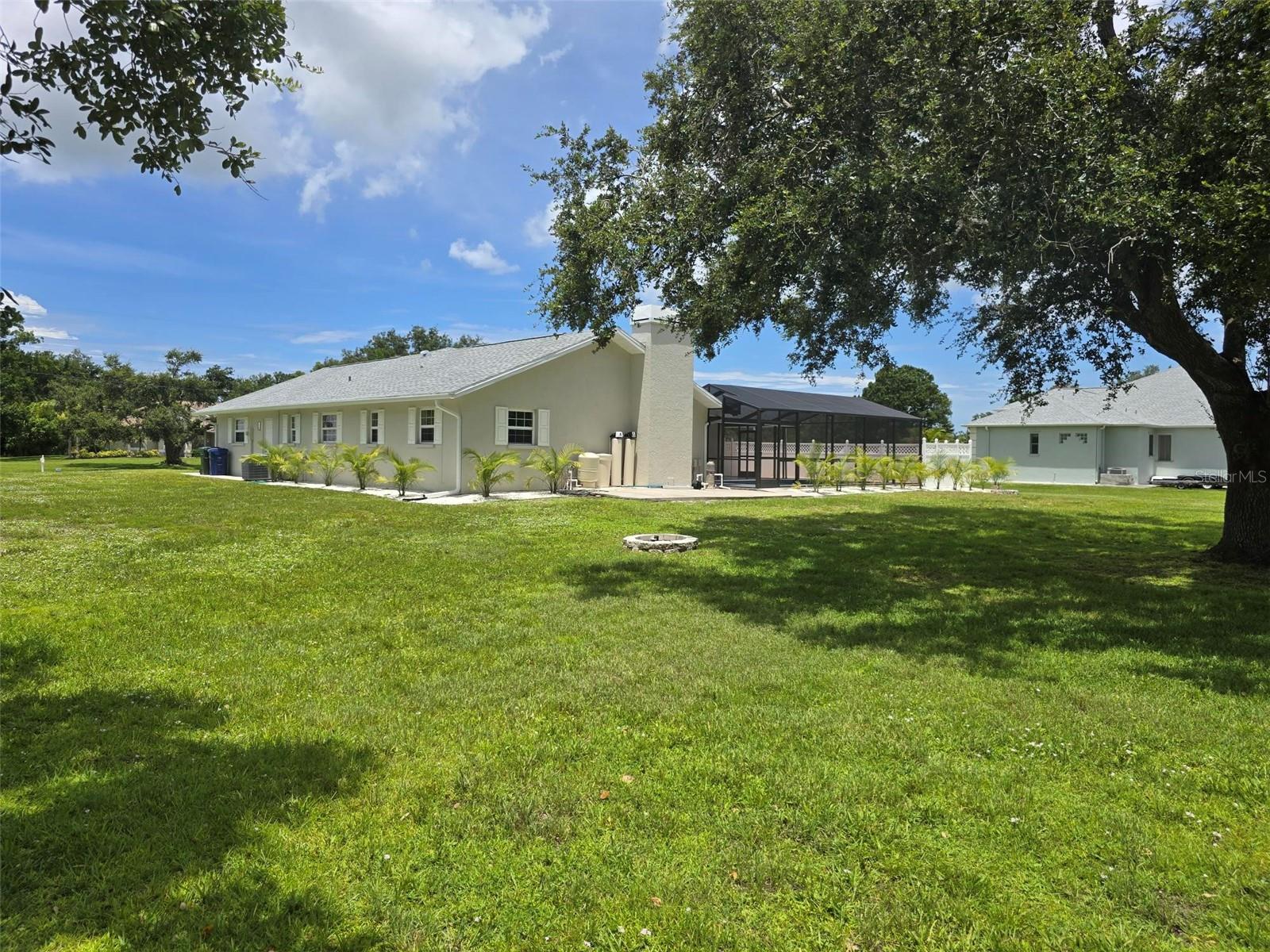 VENICE ACRES - Residential