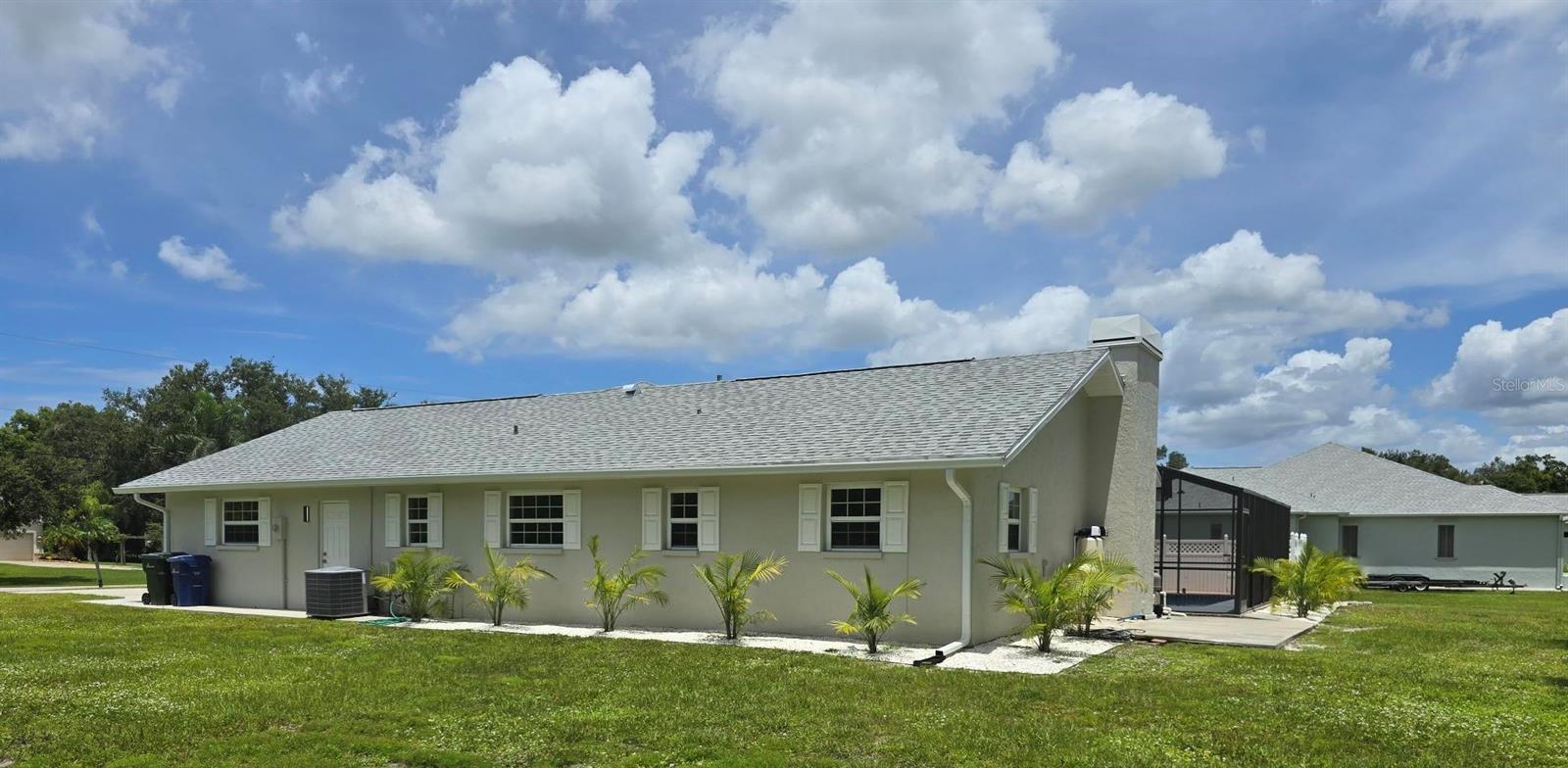 VENICE ACRES - Residential
