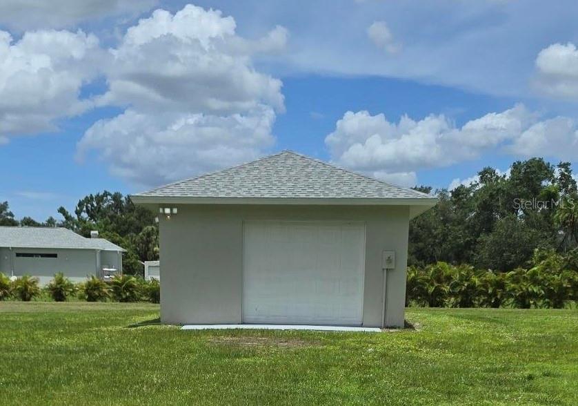 VENICE ACRES - Residential