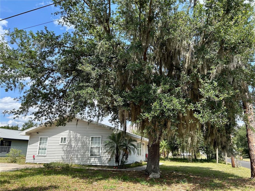 Photo of 830 Alabama Street, Wauchula, FL 33873 (MLS # L4961564)