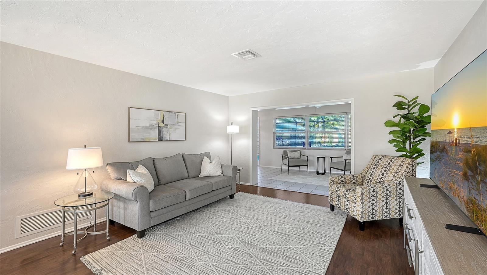 GULF GATE WOODS - Residential