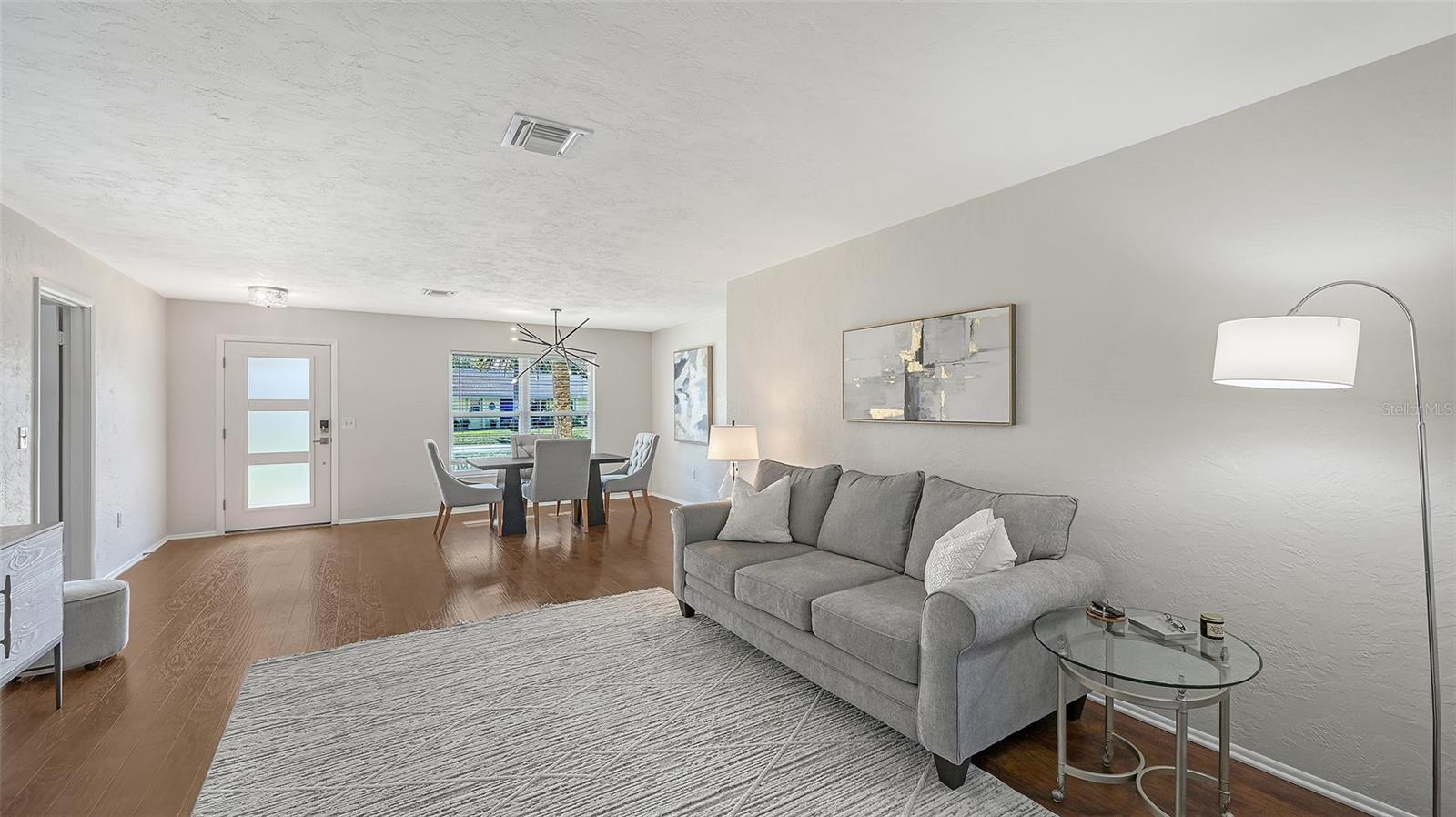 GULF GATE WOODS - Residential