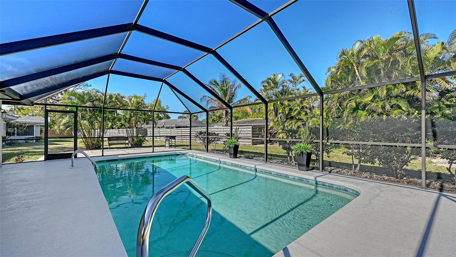 GULF GATE WOODS - Residential