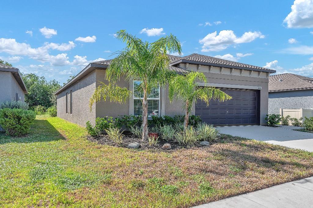 5518 BLUE AZURE DRIVE