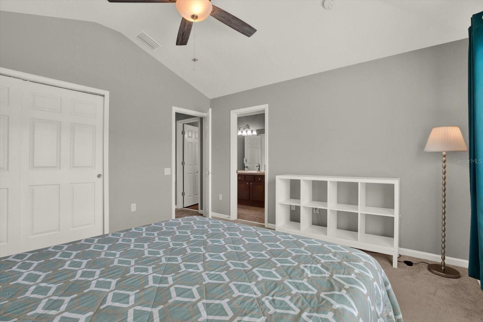 VENTURA BAY TWNHMS - Residential