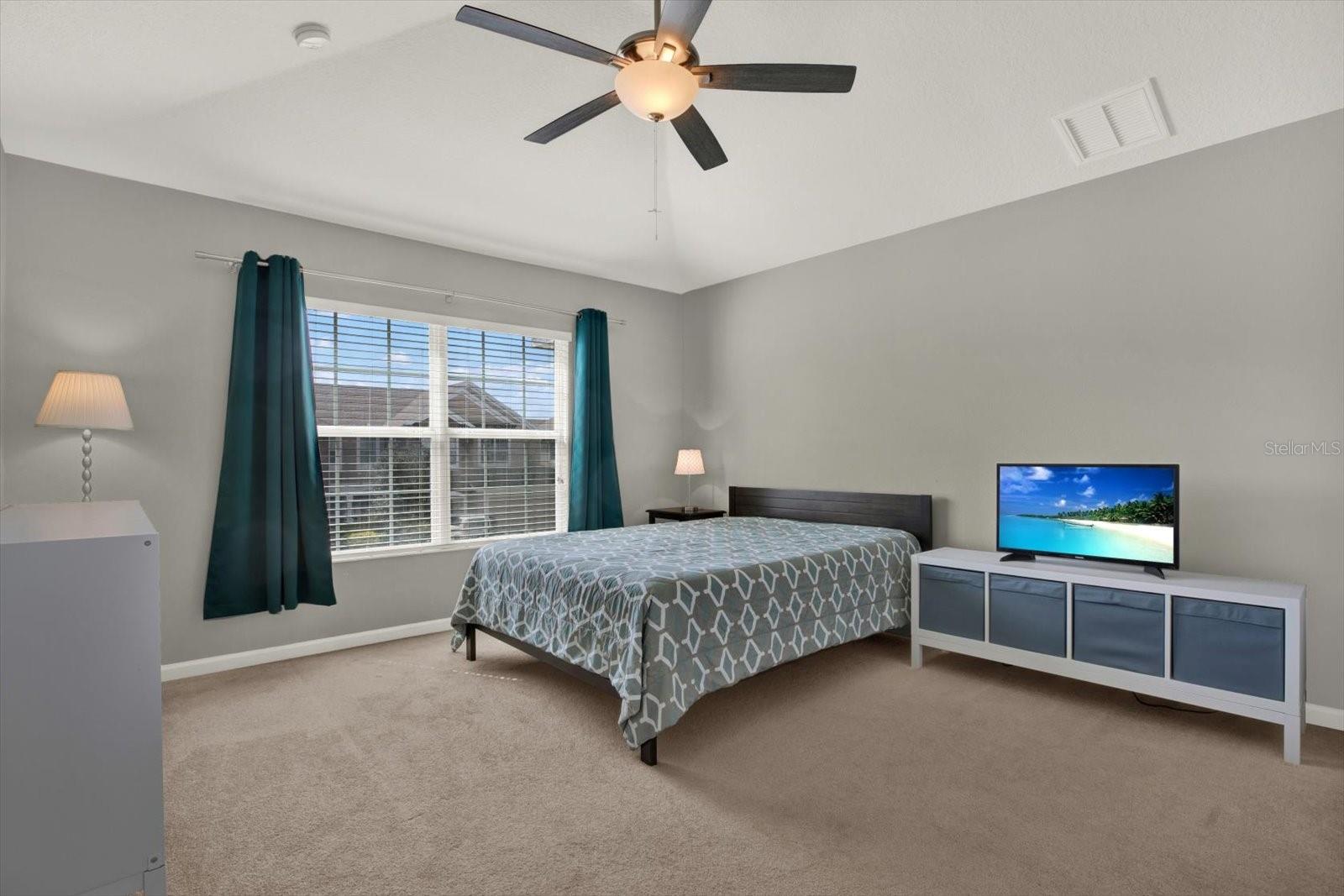 VENTURA BAY TWNHMS - Residential