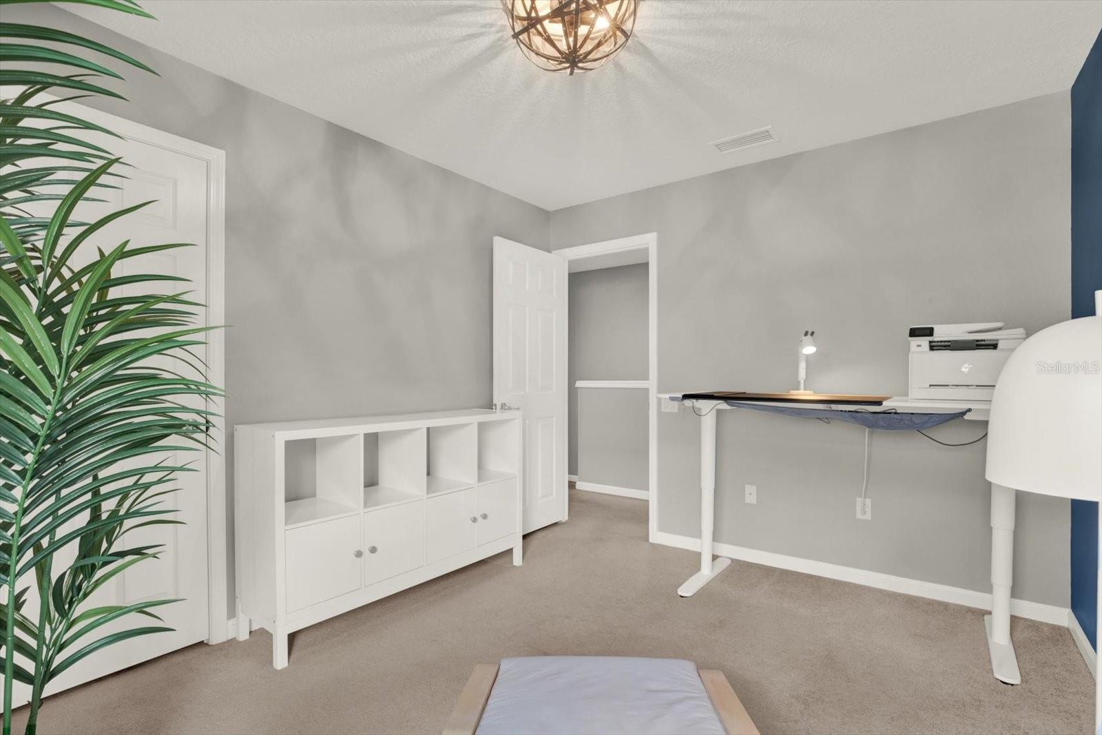 VENTURA BAY TWNHMS - Residential