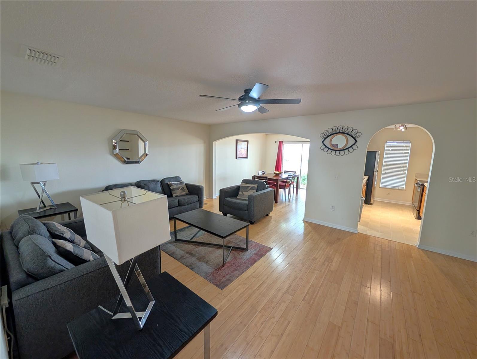 ASHBURN SQUARE TWNHMS - Residential Lease