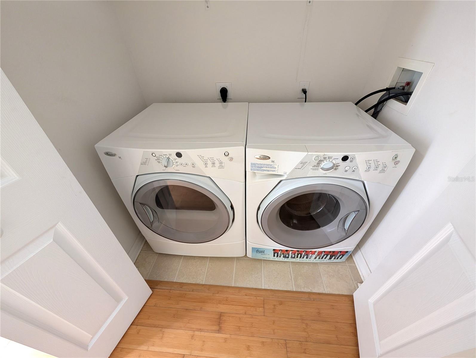 ASHBURN SQUARE TWNHMS - Residential Lease