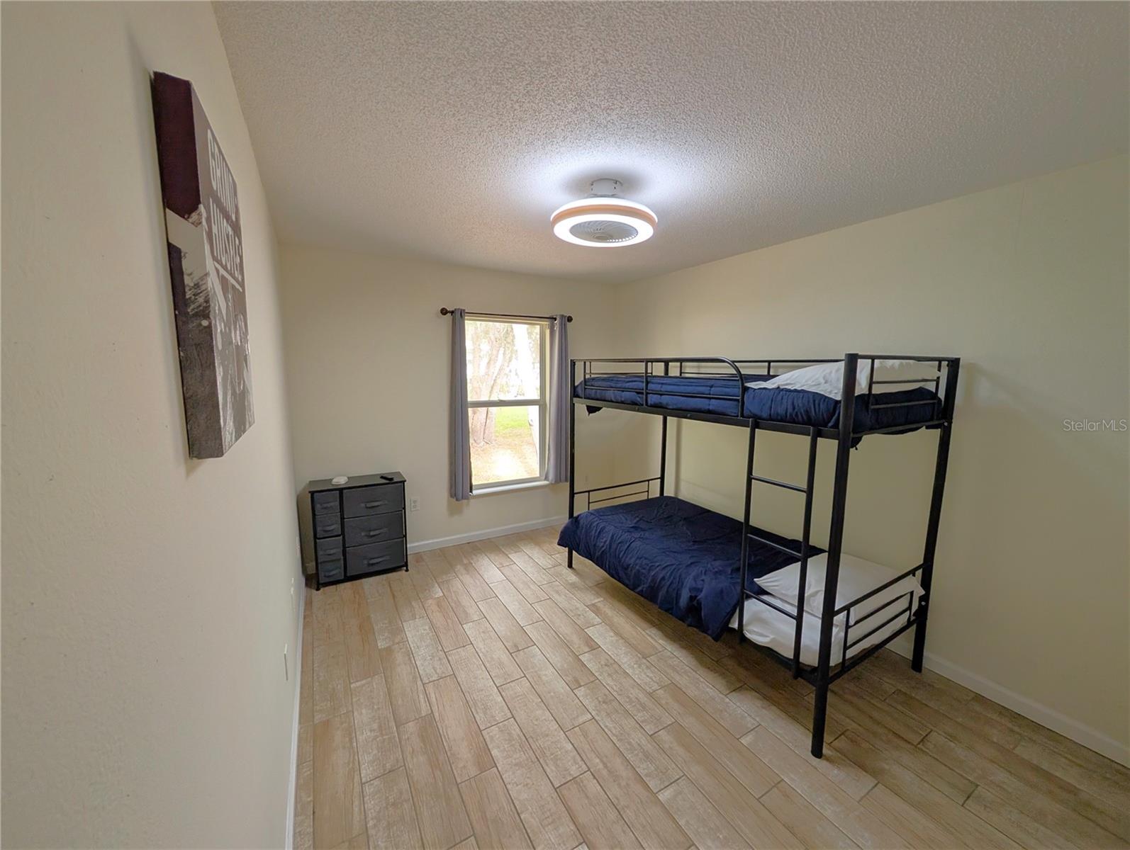 ASHBURN SQUARE TWNHMS - Residential Lease