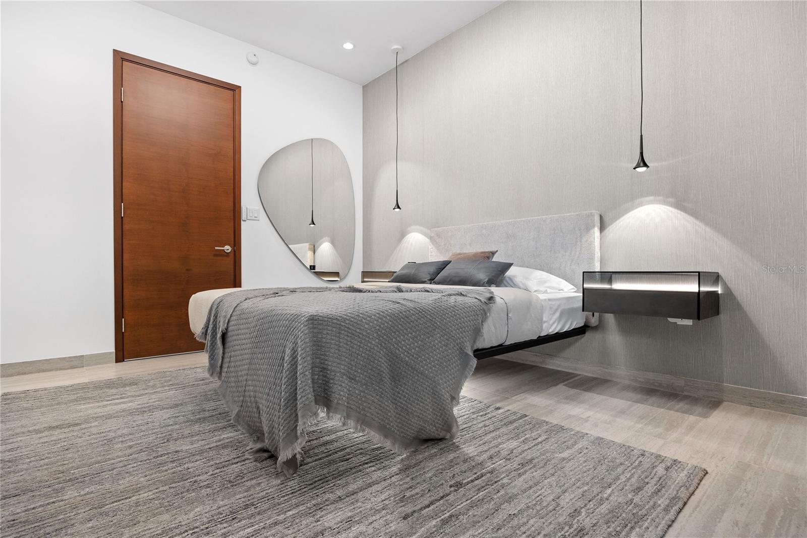 THE ISLES RESIDENCES AT DORADO BEACH - Residential