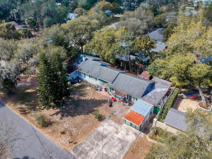 INVESTOR ALERT!!! PRE-FORCLOSURE _ Its all about the location!  Seriously, this is an incredible opportunity to own a corner lot in the heart of New Smyrna Beach, this home is sold AS-IS and to the savvy Buyer, with an eye for a diamond in the ruff, this is an ideal property.  Located just a block from the beautiful Indian River, LESS than 1 mile to Down-town Canal St and a short drive to a day on the sparkling sands of the Atlantic Ocean and all the entertainment of Flagler Ave.  Currently structured as a duplex (1bed 1ba on one side, and 2 bed 1ba on the other) this home has good bones with hardwood floors, 2 electric meters and 1 water meter. Measurements are approximate and not guaranteed.