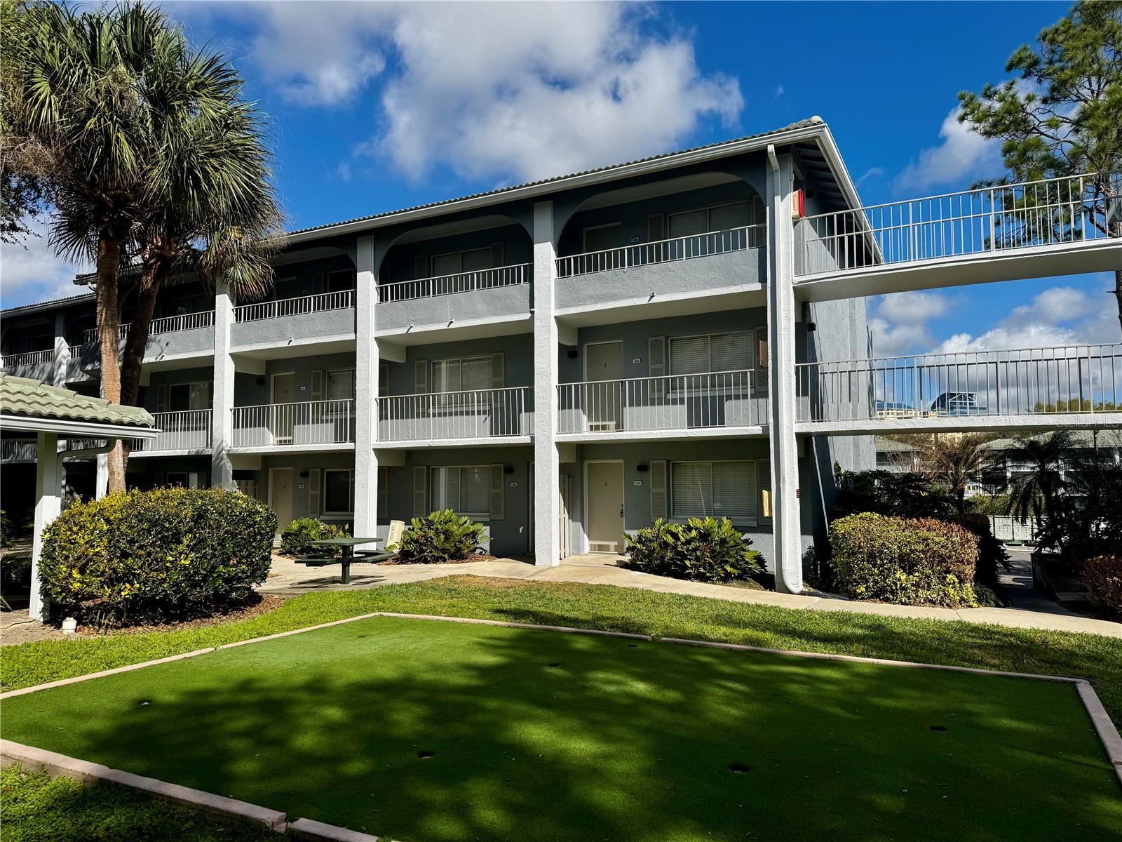 WATERSIDE AT CRANES ROOST A CONDO COMMUNITY - Residential