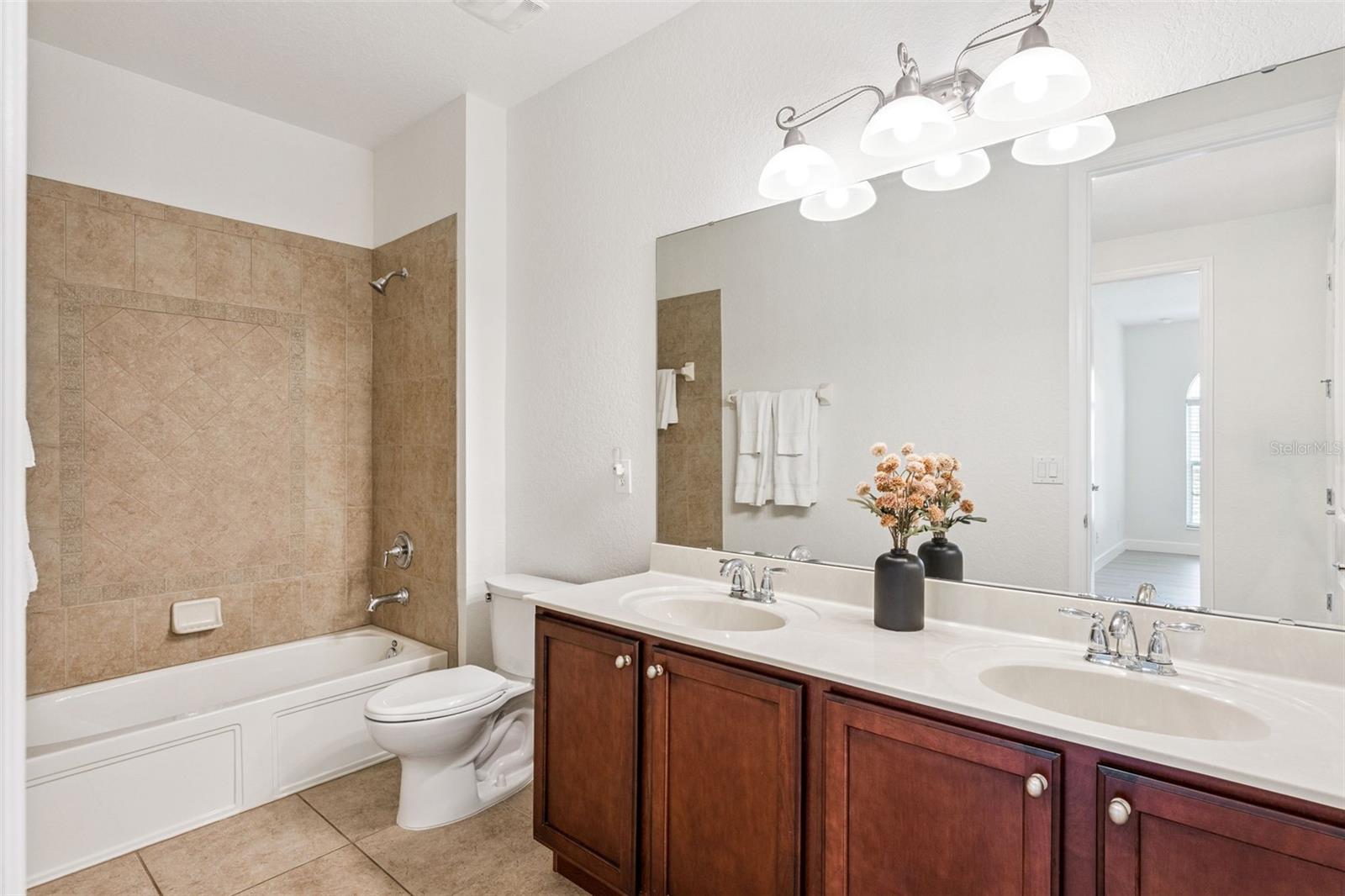 POINT CYPRESS - Residential Lease